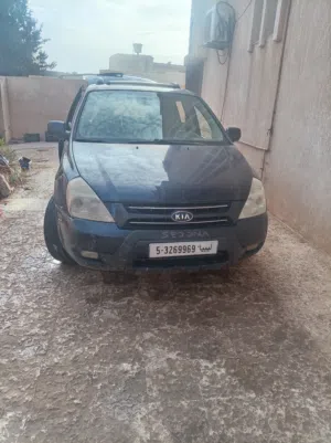 Used Kia Sedona in Tripoli