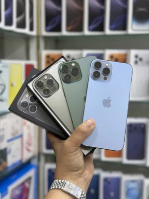 Apple iPhone 13 Pro Max 256 GB in Muscat