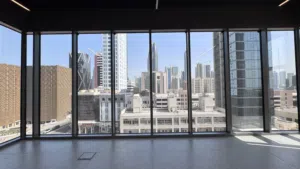مكتب راقٍ للإيجار في شرق
