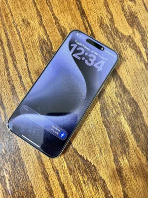 Apple iPhone 15 Pro Max 256 GB in Amman