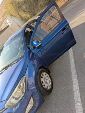 Hyundai i20 للتصدير أو السكراب