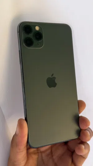 Apple iPhone 11 Pro Max 256 GB in Al Dhahirah