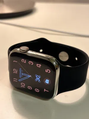 Apple Watch Series 8 45mm (HERMÉS)