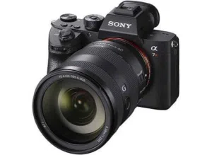 Sony A7R III – كاميرا Full-Frame Mirrorless بحالة جديده بدون العدسه او مع