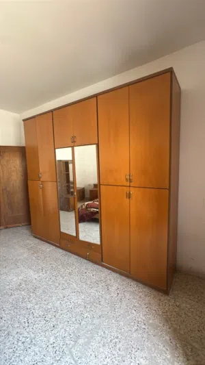 سرير وفراش ودولاب