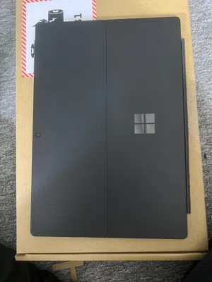 Surface pro 7 12.4