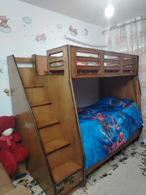 تخت اطفال طابقين استعمال بسيط