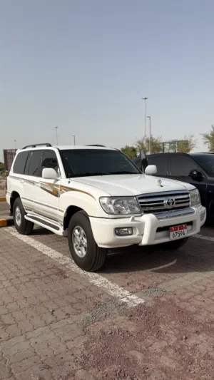 Used Toyota Land Cruiser in Abu Dhabi