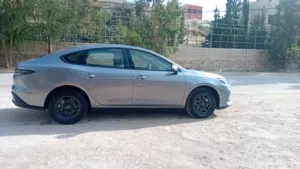سياره بي واي دي للبيع