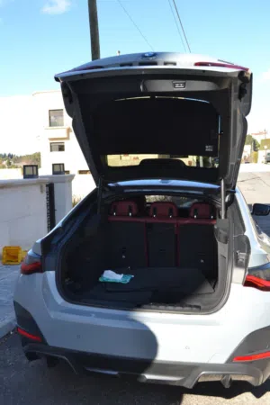 BMW I4 35 2024 Dealership warranty 1,000,000 km 10 years  MKIT full option