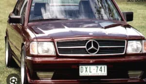 غطا محرك Mercedes sec كوبيه w126 190