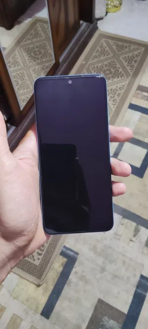 ريدمى نوت 12 للبيع بحاله الزيرو