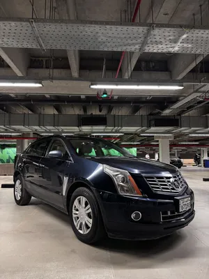 كاديلاك SRX عداد 115 الف فقط
