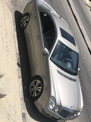 used-mercedes-benz-e-class-in-hebron