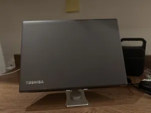 لابتوب Toshiba Dynabook i5 الجيل السادس (Touch Screen