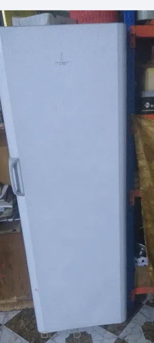 كشر مجمده عاموديه للبيع