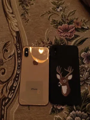 iPhone XS مساحته GB256 شوف الوصف
