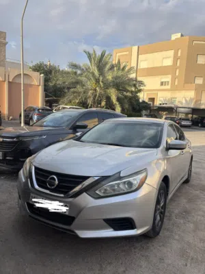 Nissan Altima s 2017