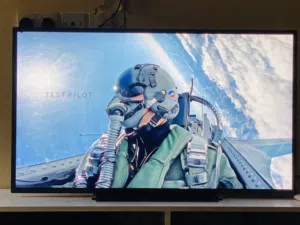 Samsung 43 Inch + Android box + TV stand
