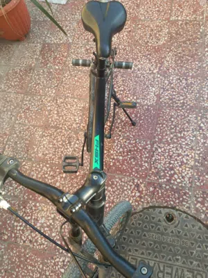 للبيع دراجه هوائيه مستعمل ثلاثه اشهر فقط