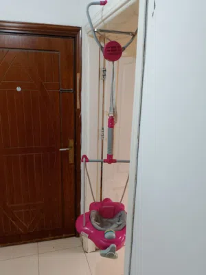 مرجيحه مع نطاطه