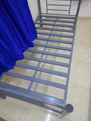 bed cot  less used