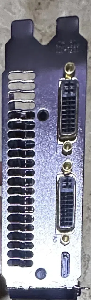 كرت شاشه فخم للبيع بسعر مناسب اقره الوصف