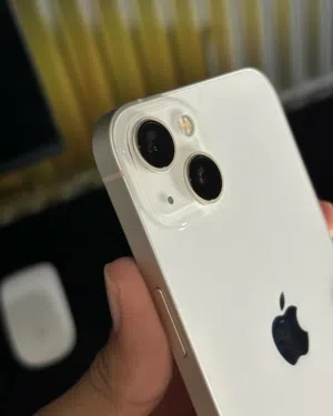 للبيع آيفون 13 أبيض (128 جيجا) نسخة الشرق الأوسط