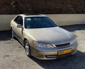 Used Lexus ES in Al Batinah