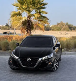 Used Nissan Altima in Al Batinah