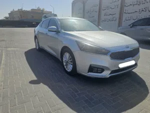 KIA Cadenza كيا كادينزا 2017