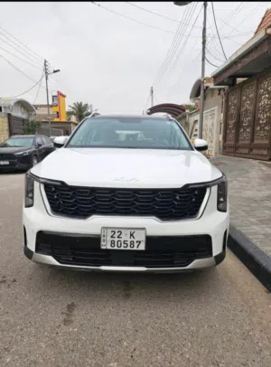 Used Kia Sorento in Basra