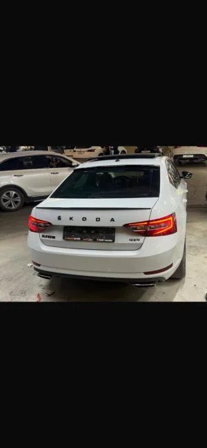 سكودا سوبيرب ار لاين 4*4
