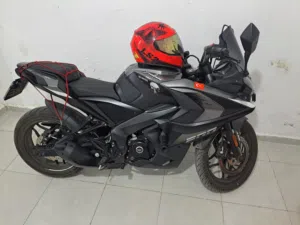 Bajaj . Pulsar . 20230