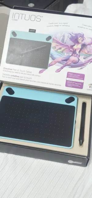 Wacom Intuos Comic للبيع