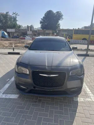 chrysler 300S 2018