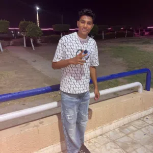 مصطفي محود ماهر 