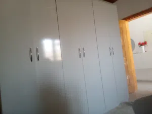 دولاب ملابس
