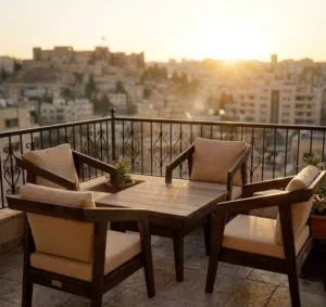 مجموعة من الأطقم للمزارع والشاليهات والشرفات والمنزل