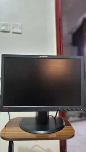 شاشة بوصهLenovo ThinkVision L1940p 19
