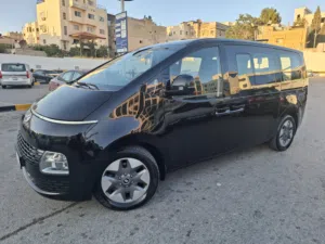 تأجير باصات سياحية اتوماتيك لباب بيتك