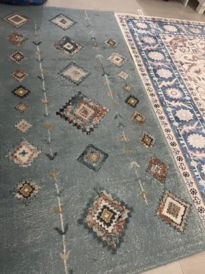 سجادة ممر لون ازرق