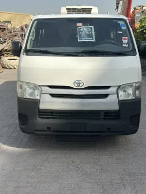 TOYOTA HIACE REFRIGERATOR 2015 FOR  SALE للبيع تويوتا هايس فان ثلاجة 2015