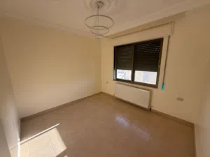 200 m2 3 Bedrooms Apartments for Rent in Amman Um El Summaq