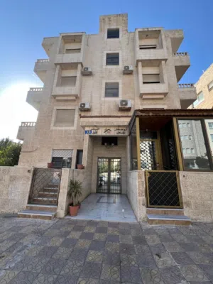 شقة مميزة للبيع الجندويل - بسعر مغري