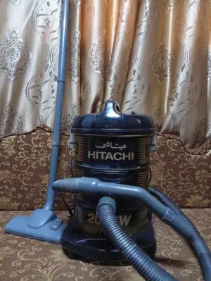 مكنسه كهربا نوعها هيتاشي ياباني الاصلي شغاله ميه ميه ع الفحص بحال الوكاله