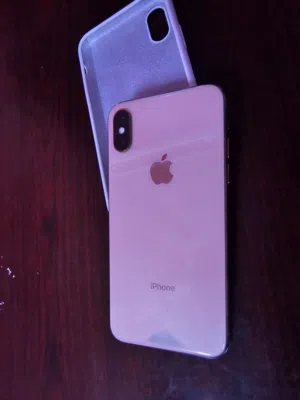 ايفون xs نظيف