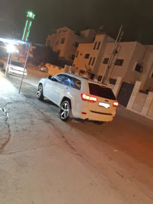 used-jeep-grand-cherokee-in-tulkarm