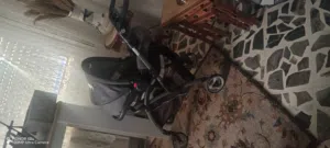 اطفال عربايه اطفال للبيع