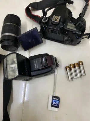 كانون D60 الوصف مهم